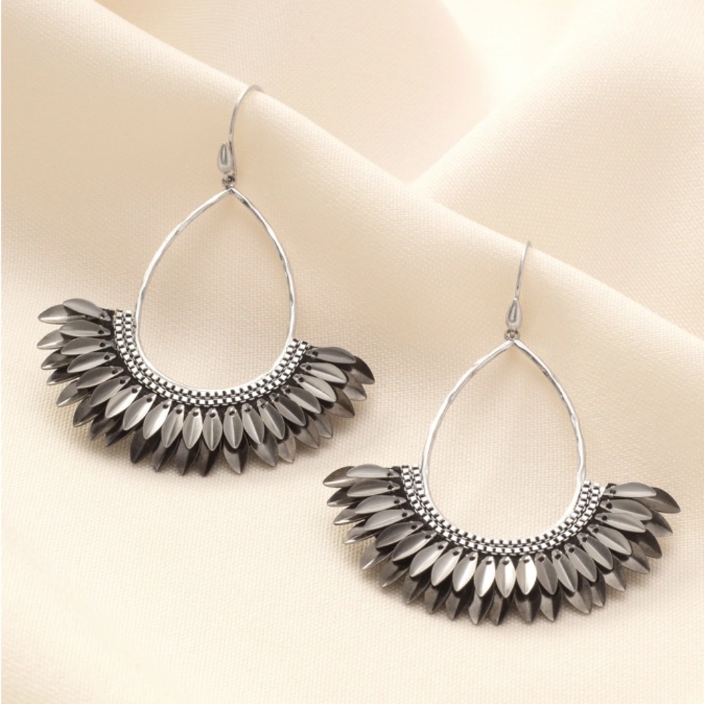 Stella & Dot Pegasus Earrings